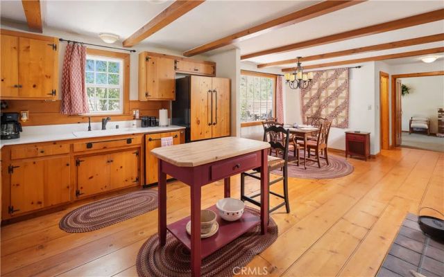 2205 Fernwood, Pine Mountain Club, CA 93222