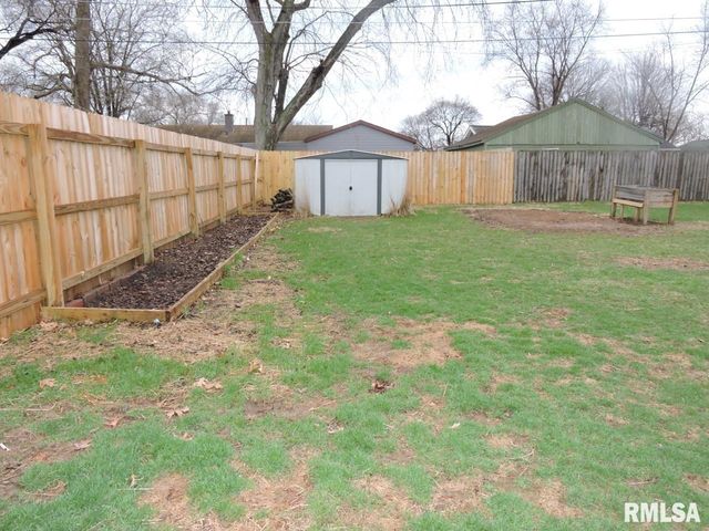 610 LASALLE Boulevard, Marquette Heights, IL 61554