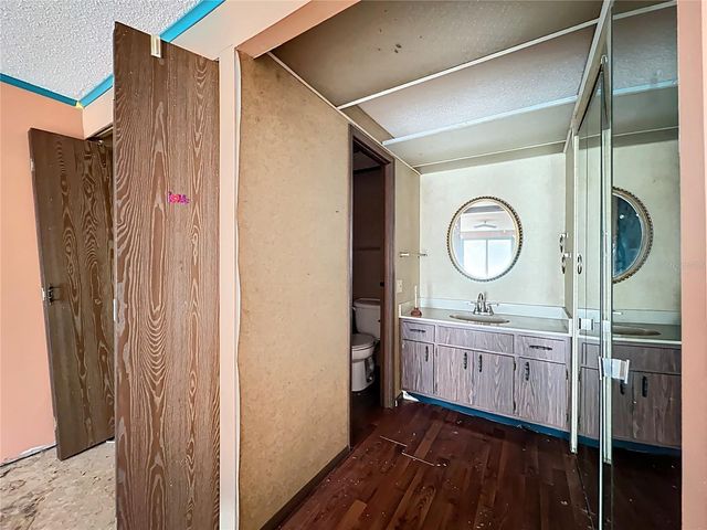 32200 AVINGTON ROAD, Sorrento, FL 32776