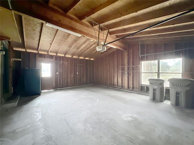 32200 AVINGTON ROAD, Sorrento, FL 32776