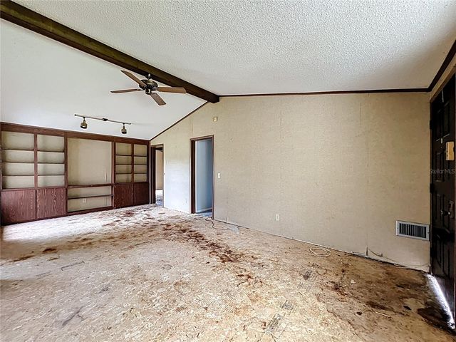 32200 AVINGTON ROAD, Sorrento, FL 32776