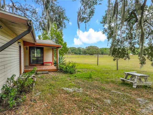 32200 AVINGTON ROAD, Sorrento, FL 32776
