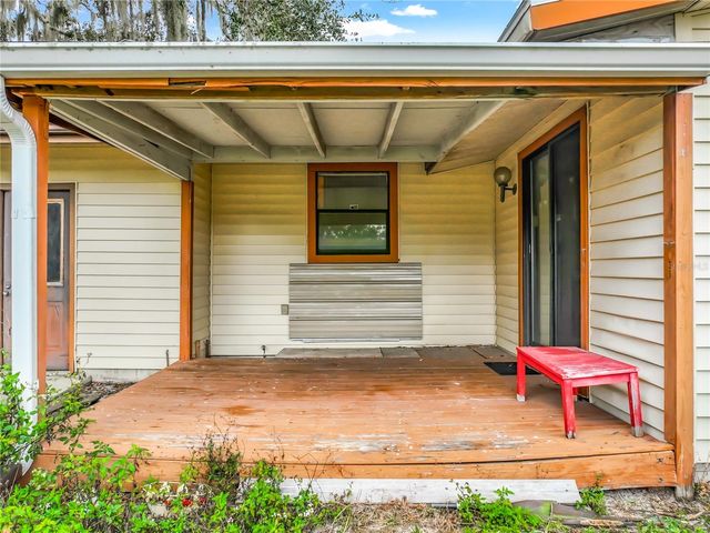 32200 AVINGTON ROAD, Sorrento, FL 32776