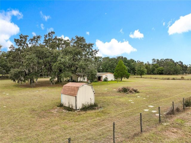 32200 AVINGTON ROAD, Sorrento, FL 32776