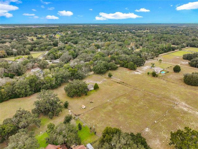 32200 AVINGTON ROAD, Sorrento, FL 32776