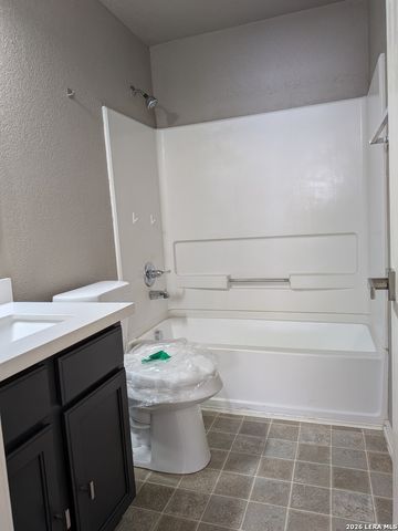 9710 Amber Cove, San Antonio, TX 78245