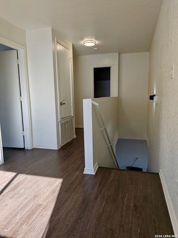 9710 Amber Cove, San Antonio, TX 78245