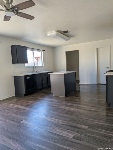 9710 Amber Cove, San Antonio, TX 78245