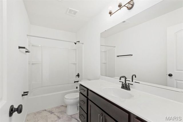 2 Belmont at Post Farms Meadows, O'fallon, MO 63385