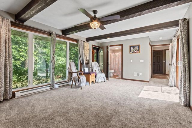 214 Breezy Point Drive, Pardeeville, WI 53954