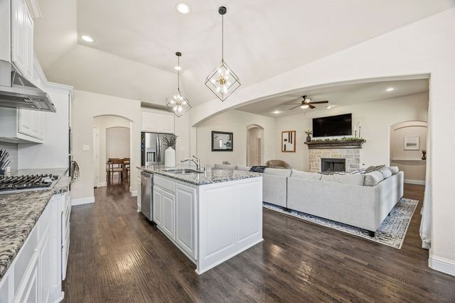 833 Fireside Drive, Little Elm, TX 76227