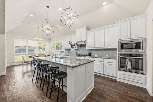 833 Fireside Drive, Little Elm, TX 76227
