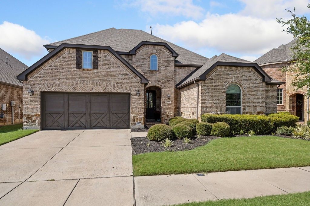 833 Fireside Drive, Little Elm, TX 76227