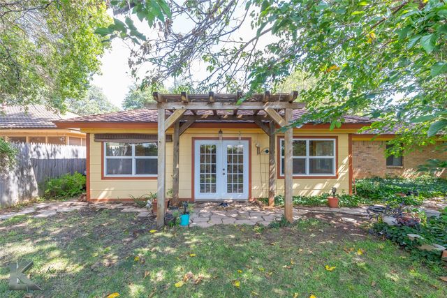 4624 Oak Knoll Street, Abilene, TX 79606