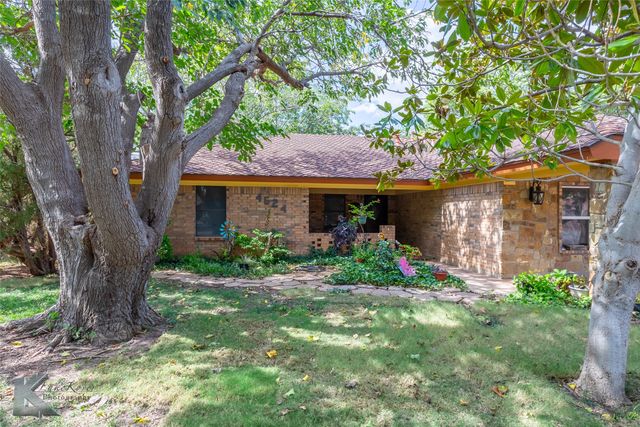 4624 Oak Knoll Street, Abilene, TX 79606