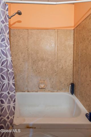 1879 Central Avenue, Colonie, NY 12205