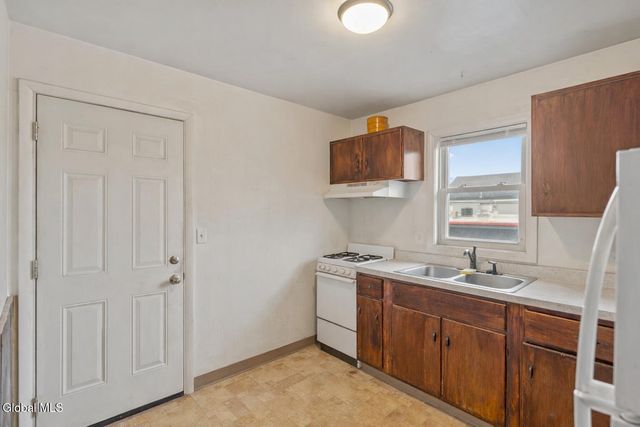 1879 Central Avenue, Colonie, NY 12205