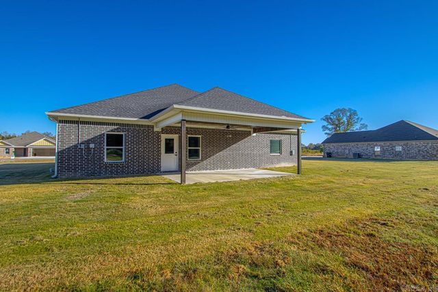 1112 Duke Drive, Bauxite, AR 72011