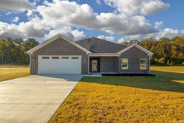 1112 Duke Drive, Bauxite, AR 72011