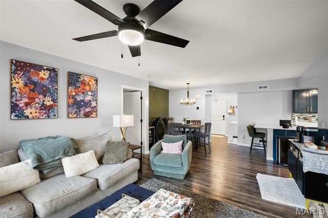 223 Bordeaux Way 223, St Peters, MO 63376