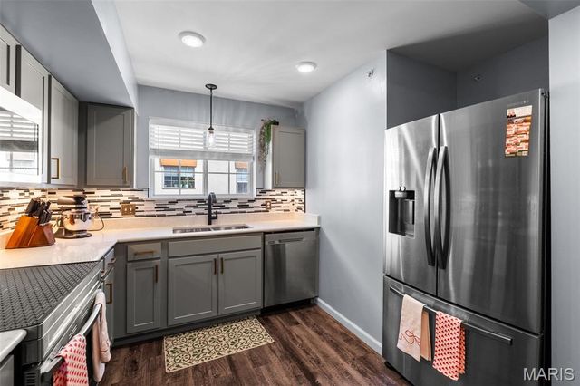 223 Bordeaux Way 223, St Peters, MO 63376