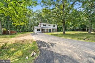 9251 KRIS DR, White Plains, MD 20695