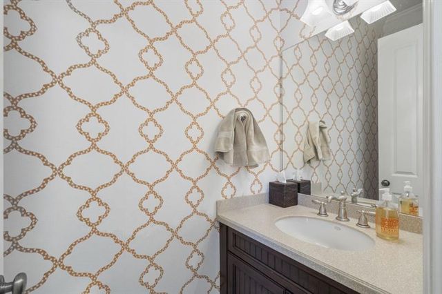 390 Ivy Knoll NE, Atlanta, GA 30342