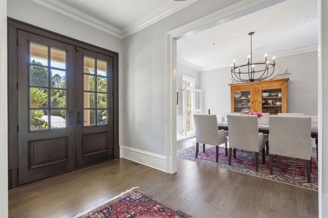 390 Ivy Knoll NE, Atlanta, GA 30342