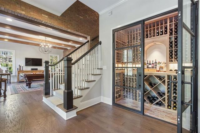 390 Ivy Knoll NE, Atlanta, GA 30342