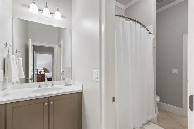 390 Ivy Knoll NE, Atlanta, GA 30342