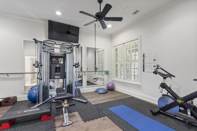 390 Ivy Knoll NE, Atlanta, GA 30342