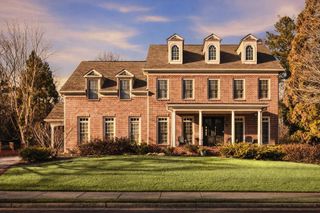 390 Ivy NE Knoll, Atlanta, GA 30342