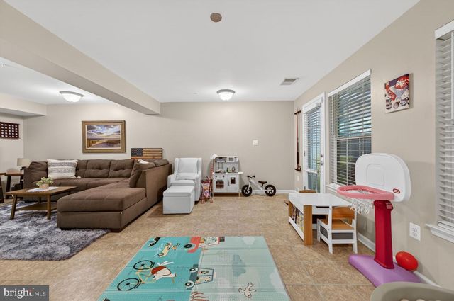 7286 STALLINGS DR, Glen Burnie, MD 21060