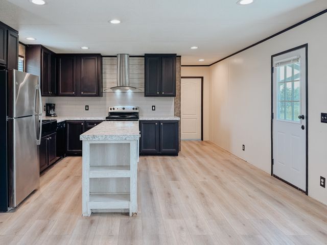 2116 SW County Road 0025, Corsicana, TX 75110