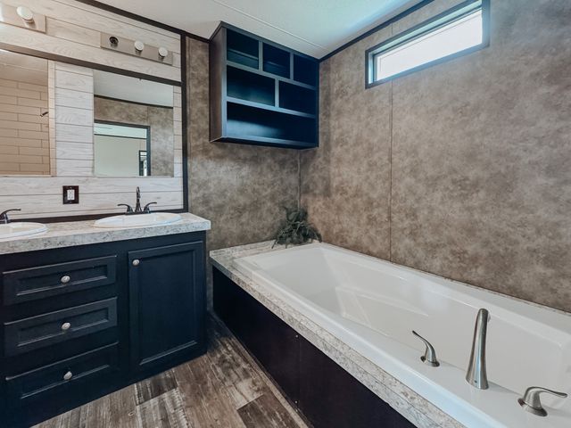2116 SW County Road 0025, Corsicana, TX 75110