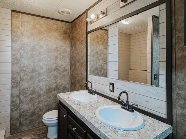 2116 SW County Road 0025, Corsicana, TX 75110