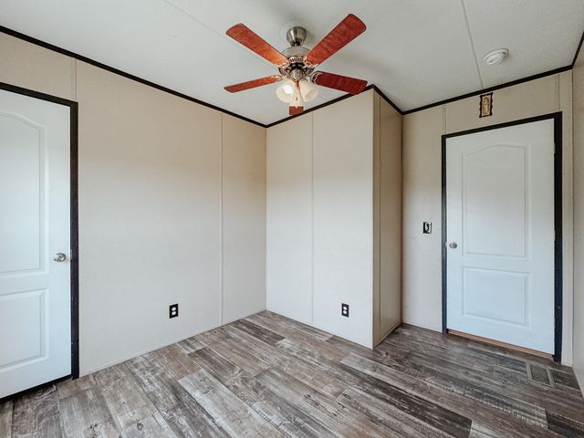 2116 SW County Road 0025, Corsicana, TX 75110