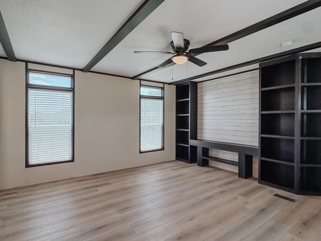 2116 SW County Road 0025, Corsicana, TX 75110