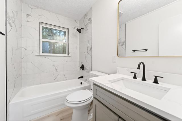 2752 Private Road 2410, Quinlan, TX 75474