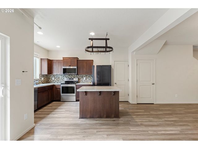 8601 Ne 14TH Ave, Vancouver, WA 98665