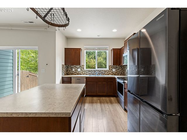 8601 Ne 14TH Ave, Vancouver, WA 98665