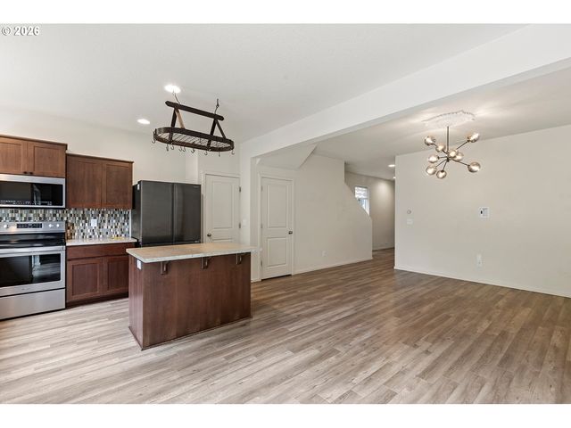 8601 Ne 14TH Ave, Vancouver, WA 98665