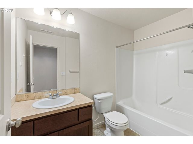 8601 Ne 14TH Ave, Vancouver, WA 98665