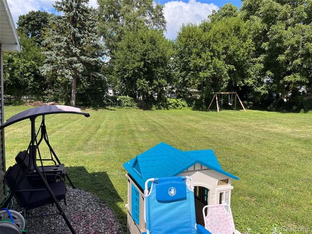 2308 Rheamount Avenue, Lansing, MI 48906