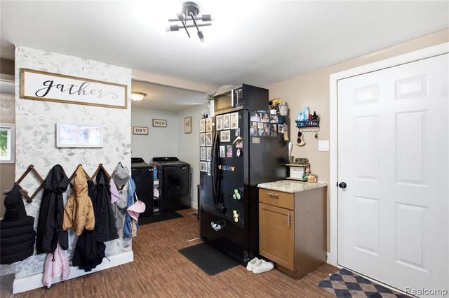 2308 Rheamount Avenue, Lansing, MI 48906
