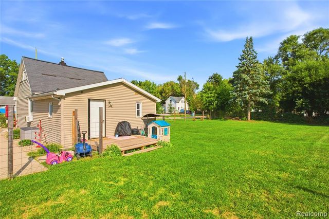 2308 Rheamount Avenue, Lansing, MI 48906