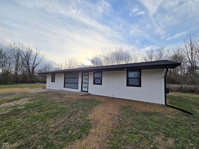 31 Brooklyn Court, Mooresville, IN 46158