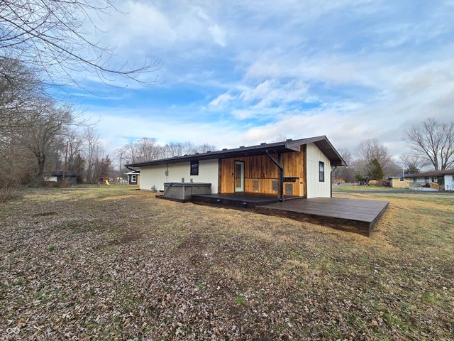 31 Brooklyn Court, Mooresville, IN 46158