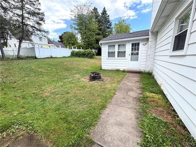 204 Ardmore Road, Geddes, NY 13219