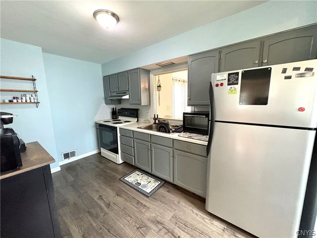 204 Ardmore Road, Geddes, NY 13219